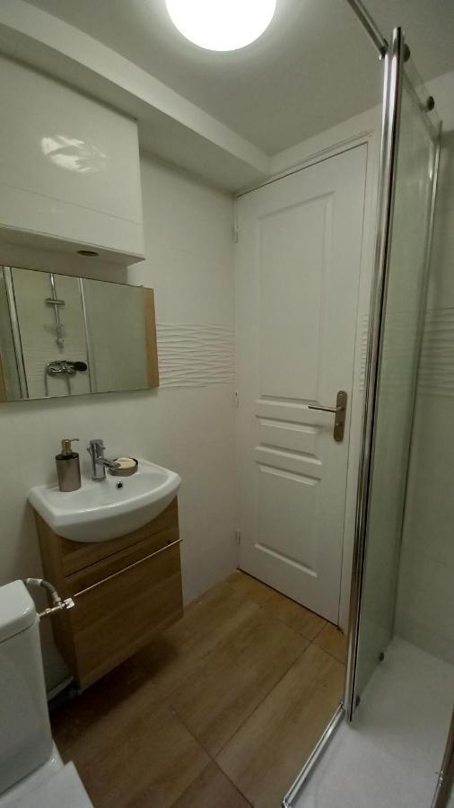 Super Appartement Au Centre Ville De Rosny Sous Bois Zewnętrze zdjęcie